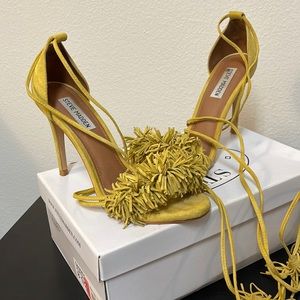 Steve Madden Lace up heels